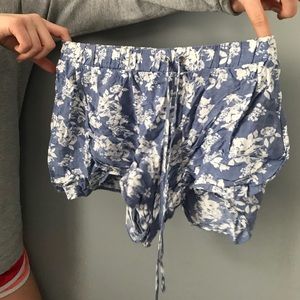 Flowy blue and white flower shorts